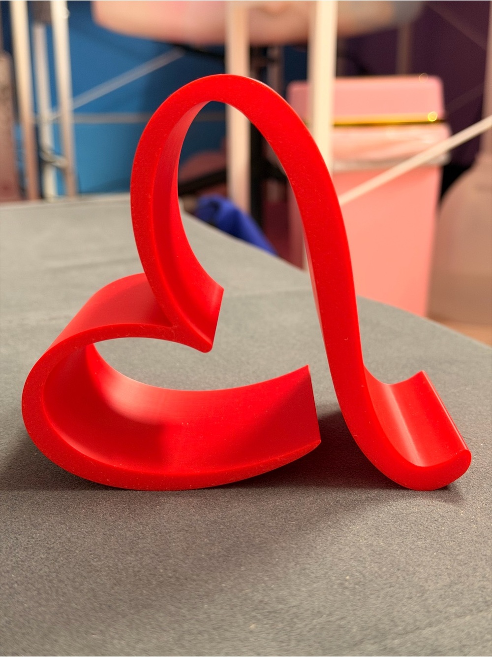 Heart shaped cell phone holder